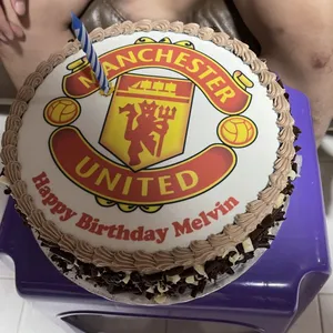 MANCHESTER (Size: 9 Inch (12-18 pax)) (Flavours: Chocolate) (Eggless: No) (Big Candles: 3) (Small Candles: 1)