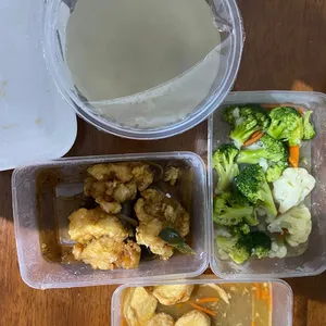 Jessie Catering Tingkat Meal - 3 dishes + 1 soup/ 4 dishes (10 days) - Promotion!