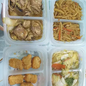 Lunch/Dinner Tingkat (5 Days, 3 Dishes + Soup OR 4 Dishes)