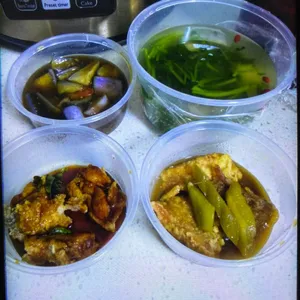 Trial Tingkat - 3 Dishes + 1 soup/ 4 Dishes (5 days)(Lunch)