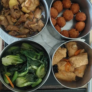 Dinner Tingkat (20 Days, 3 Dishes + Soup OR 4 Dishes)