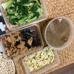 Trial Tingkat - 3 Dishes + 1 soup/ 4 Dishes (5 days)(Dinner)