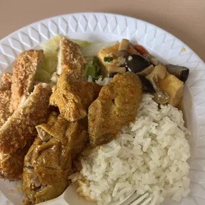 Lunch Tingkat Package (5 Days, 3 Dishes + Soup OR 4 Dishes)