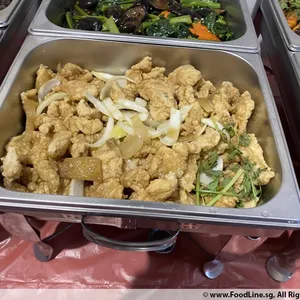 麦片鸡丁 Chicken w/ Cereal