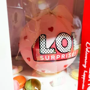TPN03 Lol Celebration (Size: 8 inch) (Flavours: Cookies and cream) (Big candles: 5) (Small candles: None) (Message on Complimentary Gift Card: Yes (do write the message in the ordering form, under comments box)) (Message On Cake: (Short & Sweet): Yes (do write the message in the ordering form, under comments box))