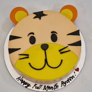 Tiger face Signature Chocolate Etoile (Size: 8" (Serves 8-10 pax)) (Eggless: No) (Qty of Big Candles: 2) (Qty of Small Candles: 0)