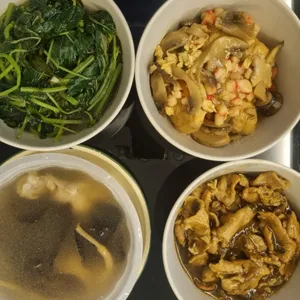 Dinner Tingkat (20 Days, 3 Dishes + Soup OR 4 Dishes)