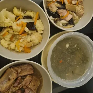Dinner Tingkat (20 Days, 3 Dishes + Soup OR 4 Dishes)