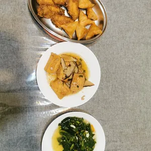 Lunch/Dinner Tingkat (5 Days, 3 Dishes + Soup OR 4 Dishes)