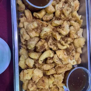 Cantonese Garlic Dory Fillet in Soya Sauce