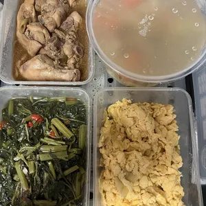 Jessie Catering Tingkat Meal - 3 dishes + 1 soup/ 4 dishes (20 days)