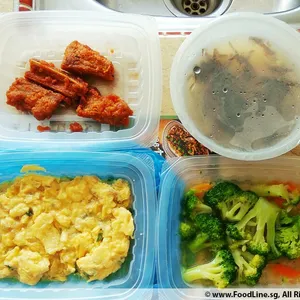 Lunch Tingkat (20 Day, 3 Dishes + Soup OR 4 Dishes)