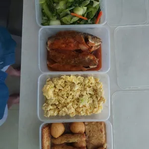 Jessie Catering Tingkat Meal - 3 dishes + 1 soup/ 4 dishes (10 days) - Promotion!