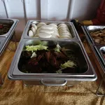 Yeh’s homemade bun with stewed meat 夜招牌扣肉包