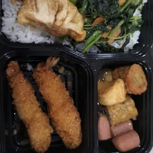5 Days Lunch Tingkat Package (Weekdays Only)
