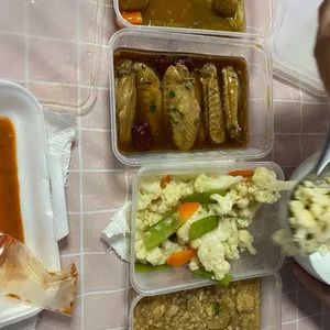 Trial Tingkat - 3 Dishes + 1 soup/ 4 Dishes (5 days)(Dinner)