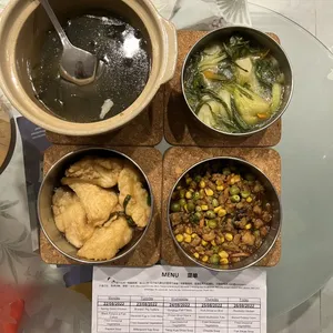 Dinner Tingkat (20 Days, 3 Dishes + Soup OR 4 Dishes)