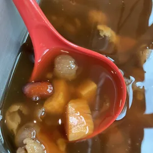 六味清汤 Hot Cheng Tng