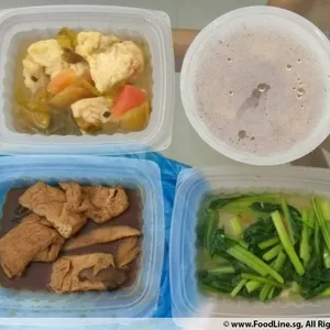 Lunch Tingkat (20 Day, 3 Dishes + Soup OR 4 Dishes)
