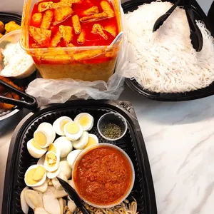 Traditional Laksa Lemak (10pax)