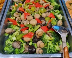 Broccoli w/ Mushroom 西兰香菇 | Customer Photo | Fu Kwee Caterer Pte Ltd