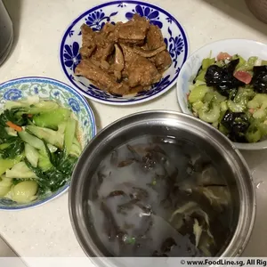 Lunch/Dinner Tingkat (5 Days, 3 Dishes + Soup OR 4 Dishes)