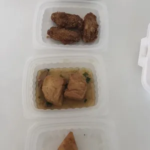 Lunch Tingkat (20 Day, 3 Dishes + Soup OR 4 Dishes)