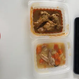 Lunch Tingkat (20 Day, 3 Dishes + Soup OR 4 Dishes)