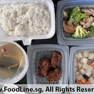 Lunch Tingkat (20 Day, 3 Dishes + Soup OR 4 Dishes)