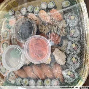 Japanese Classic Sushi and Maki Platter A