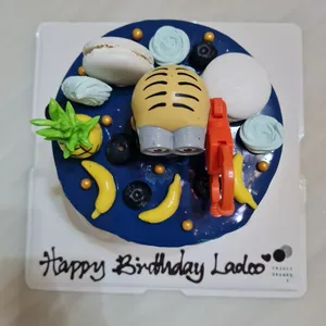Minion Inspired Cake (Size: 6" (8 TO 10 PAX)) (Flavour: Valrhona Chocolate + Crunchy Ball)