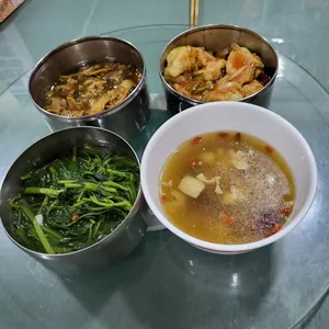 Dinner Tingkat (20 Days, 3 Dishes + Soup OR 4 Dishes)
