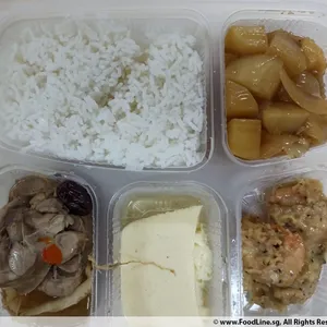 Set 2 (33 pax) - $6/pax (excl. GST)
- Rice
- Steamed Herbal Chicken
- Lemon Butter Shrimp
- Fried Potato with Onion 
- Steamed Egg with Shallot