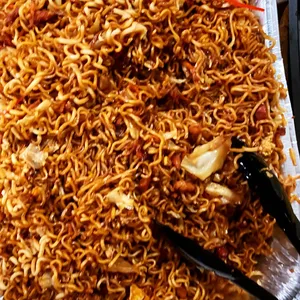 Fried Hong Kong Noodle •香港炒面