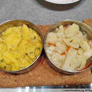 Dinner Tingkat (20 Days, 3 Dishes + Soup OR 4 Dishes)