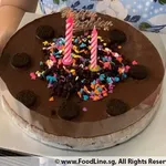 Oreo Cookies Cream White Chocolate (Size: 1 kg)