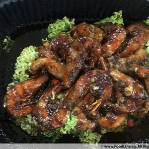Stir-Fried Prawn with Chef’s Sauce 干煎活鲜虾