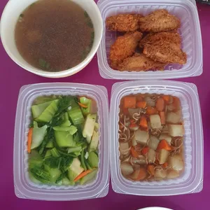 Lunch/Dinner Tingkat (5 Days, 3 Dishes + Soup OR 4 Dishes)