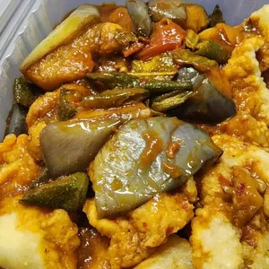 Lunch Tingkat (20 Day, 3 Dishes + Soup OR 4 Dishes)