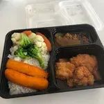 5 Days Lunch Tingkat Package (Weekdays Only)