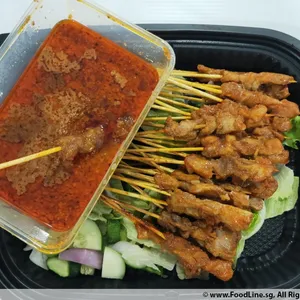 Chicken Satay w Peanut Sauce
