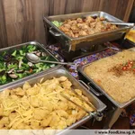 Thai Pineapple Rice 50% & Sin Chow Bee Hoon 50%