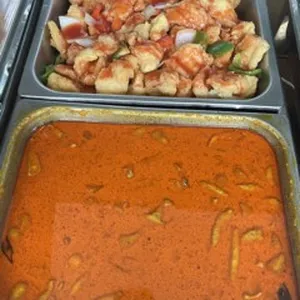 Signature Curry Chicken