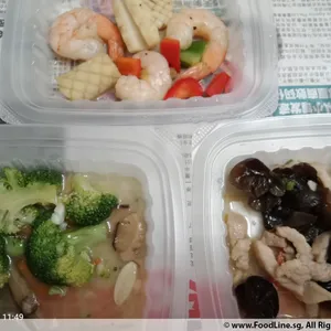 Lunch/Dinner Tingkat (5 Days, 3 Dishes + Soup OR 4 Dishes)