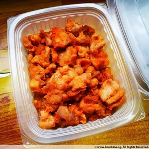 Lunch Tingkat (20 Day, 3 Dishes + Soup OR 4 Dishes)