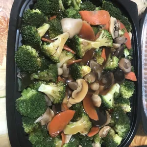 Broccoli w mixed mushroom