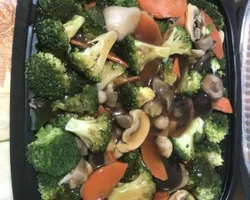 Broccoli w mixed mushroom | Customer Photo | FattyDaddyFattyMummy