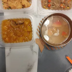 Dinner Tingkat (20 Days, 3 Dishes + Soup OR 4 Dishes)