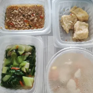 Lunch/Dinner Tingkat (5 Days, 3 Dishes + Soup OR 4 Dishes)