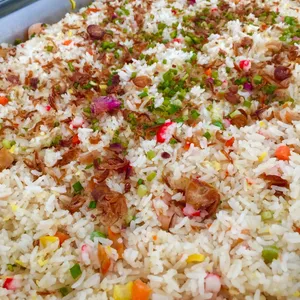 虾仁炒饭 Fried Rice w/ Shrimp